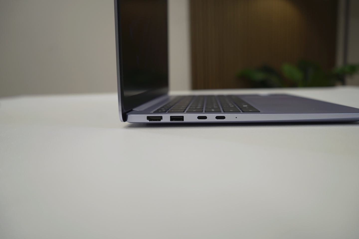 【評測】Dell 14S 開箱:好愛這個藍 【評測】Dell 14S 開箱:好愛這個藍