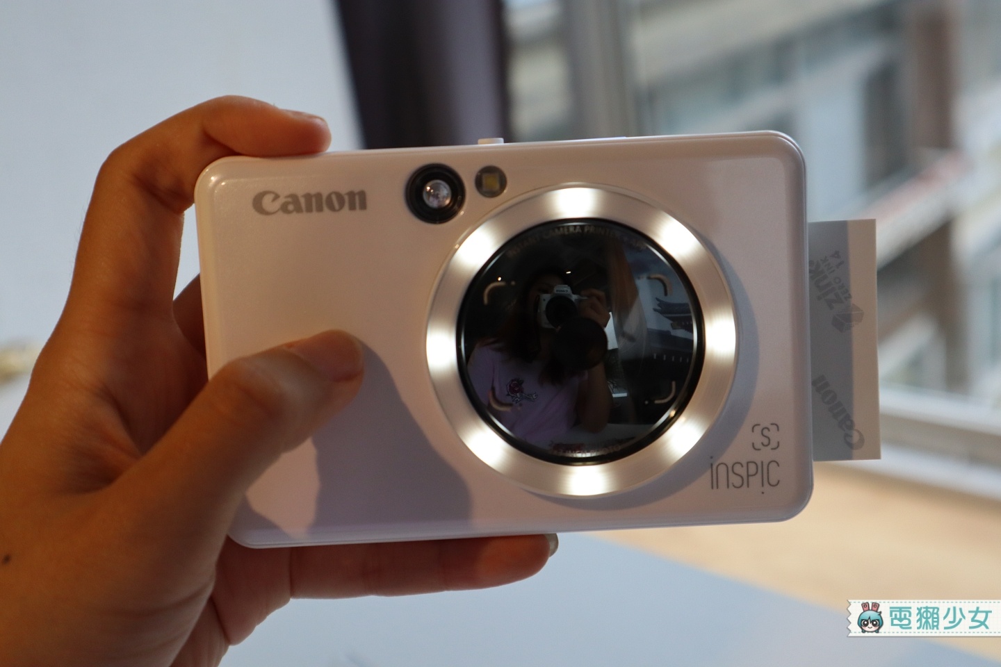 出門｜Canon 推出即拍即印『 iNSPiC 拍可印 』相機，和手機一樣輕！