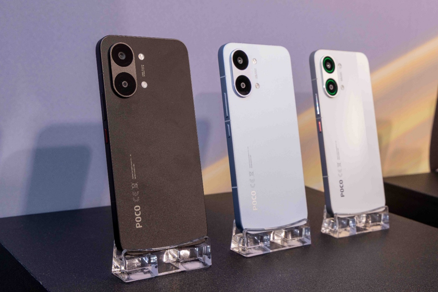 出門｜2026 米粉節寵粉狂降！POCO X8 Pro 鋼鐵人版帥氣登場