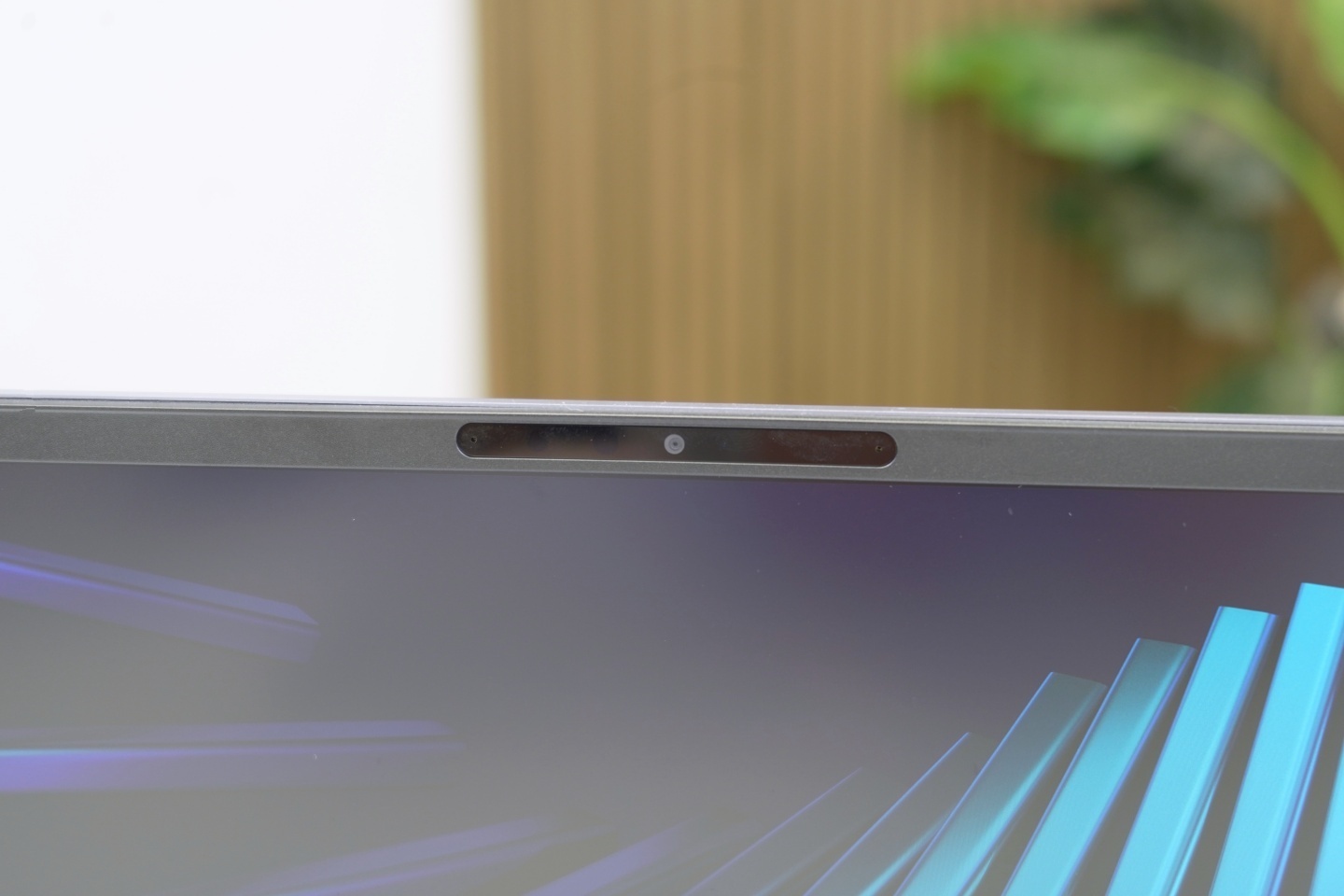 【評測】Dell 14S 開箱:好愛這個藍 【評測】Dell 14S 開箱:好愛這個藍