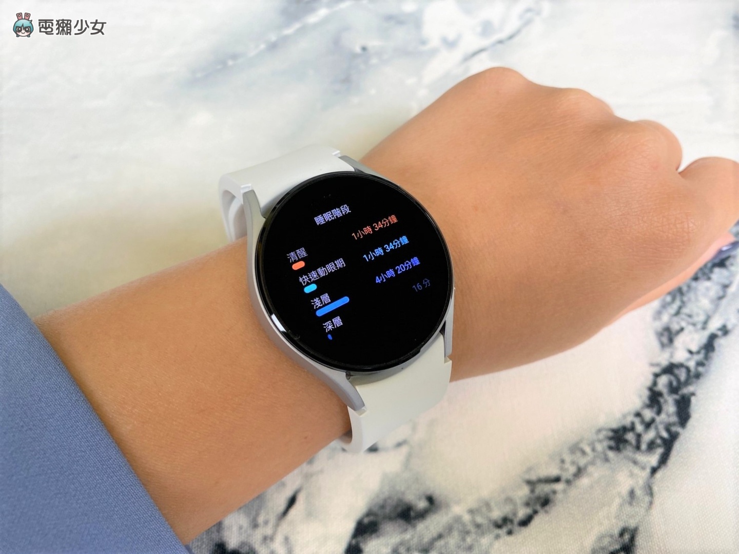 開箱｜超進化！三星 Galaxy Watch4 系列 可以下載 App 好方便！同場加映三星 Galaxy Buds2 開箱