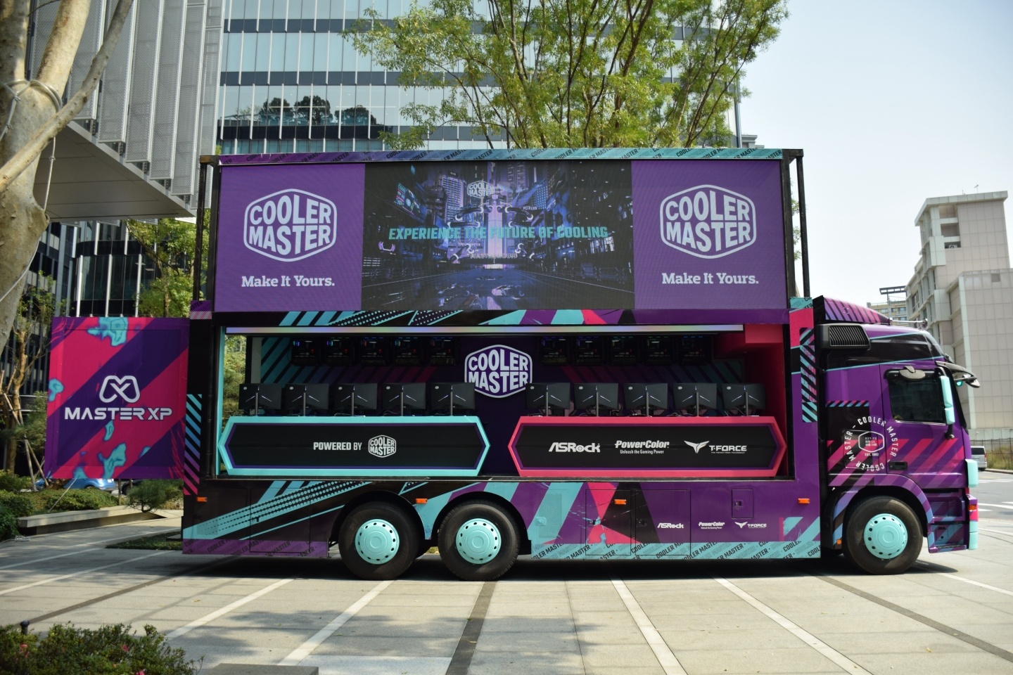 Cooler Master 推出『 酷玩行者 』遊戲體驗專車！將於 4/2 起在全臺巡迴展出