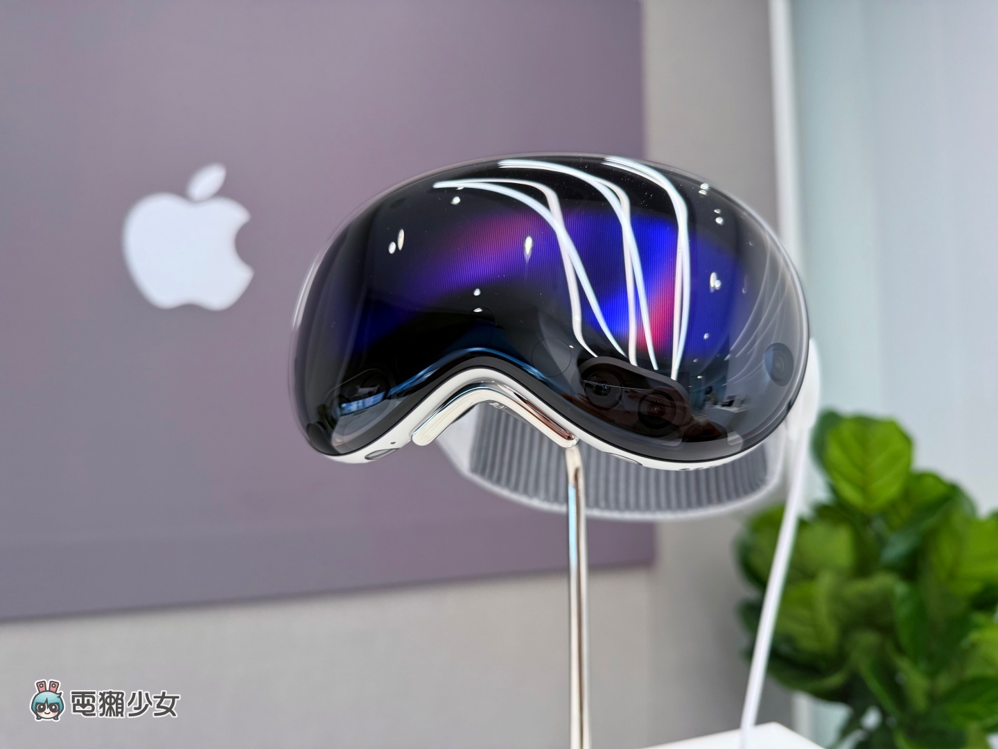 Apple Vision Pro 好玩嗎？未來感在哪？體驗心得老實說