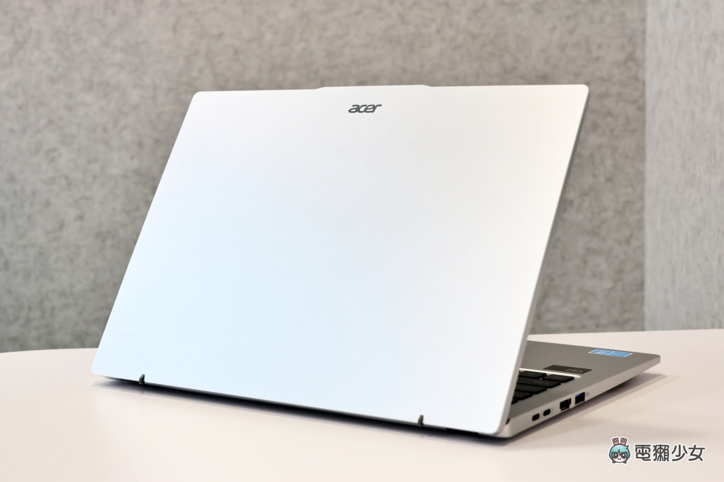 是輕薄筆電也是 AI PC！Acer Swift Go 14 實測，AI Ready 能讓日常工作處理更有效率嗎？