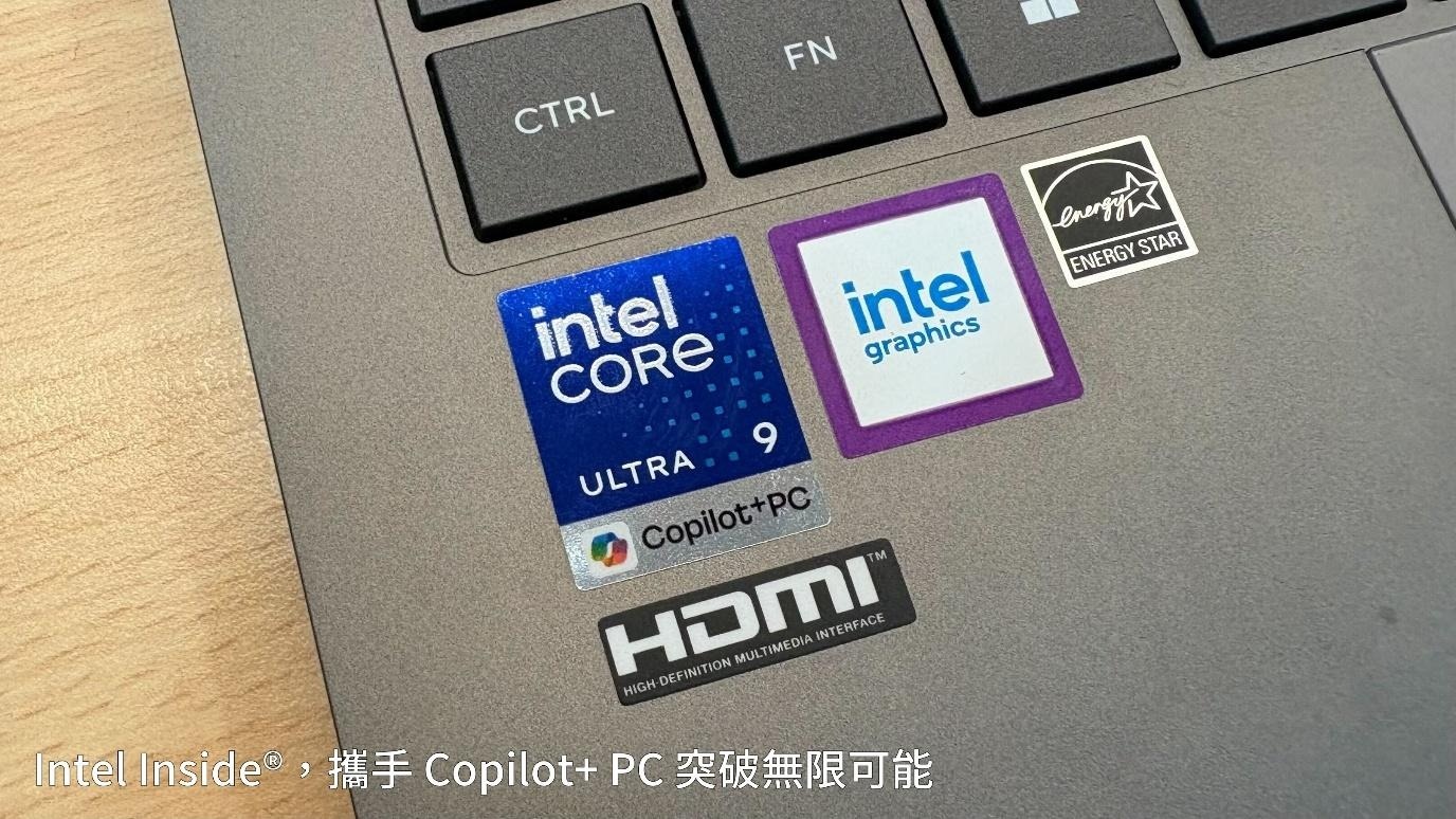 【評測】ASUS Zenbook S14 (UX5406AA) 開箱：不簡單的新機身 + 最新 Intel® Core™ Ultra 9 系列 3 處理器