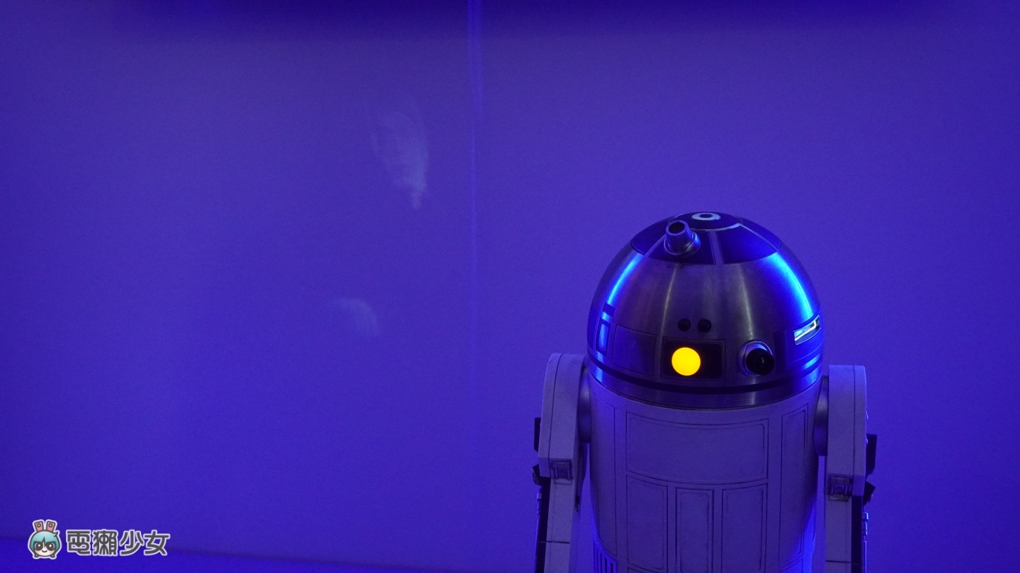 星戰迷快看！1/2 比例的 R2-D2 完美復刻 可隨心所欲操作 聲音、細節都超到位