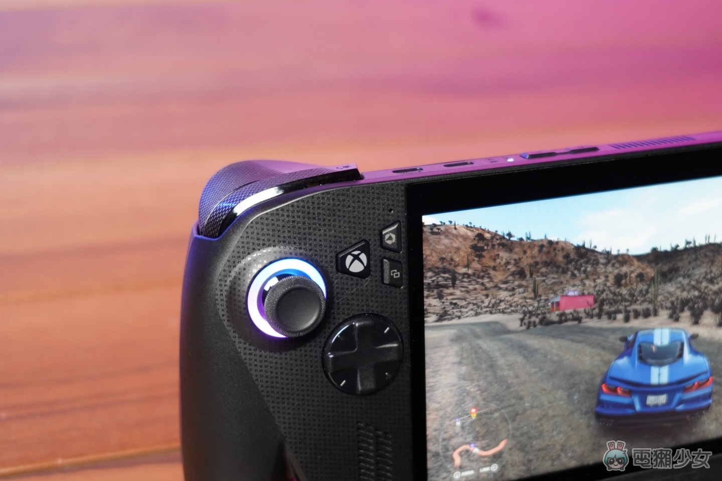 【開箱】ROG Xbox Ally X 開箱：Windows 掌機介面大進化