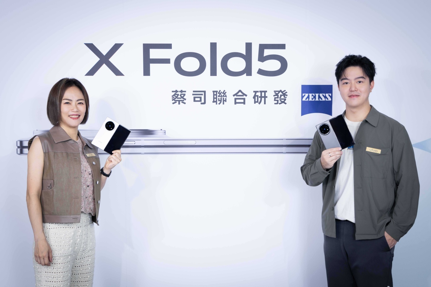 出門｜vivo X Fold5 台灣登場，預先登記活動同步開跑