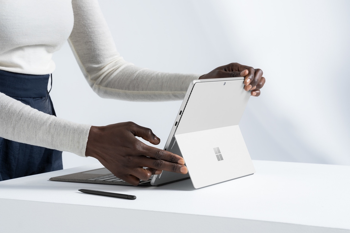 微軟秋季發表會時間確定！Surface 系列新品將出爐，Surface Pro 9 推測會搭載 Intel 12 代 P 系列處理器？