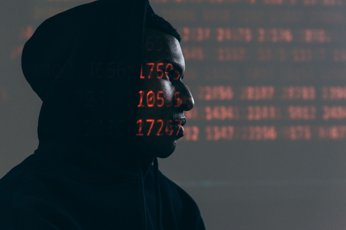 公共 Wi-Fi 安全嗎？VPN 是什麼、什麼時候該用一次搞懂