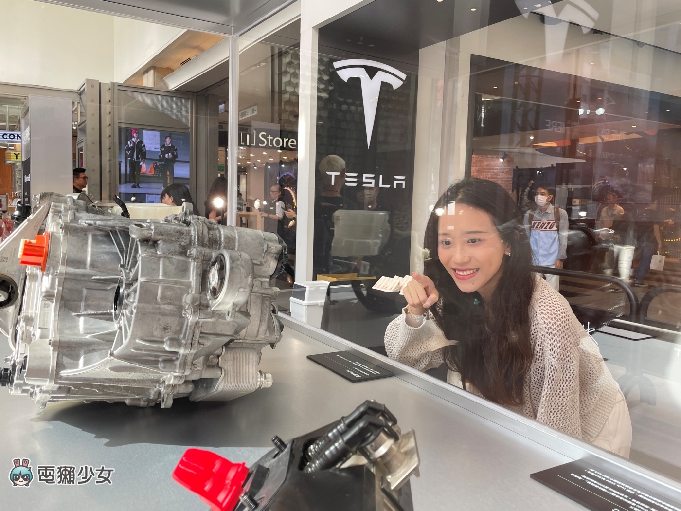 出門｜Tesla Cybertruck 超硬派電動皮卡 台灣巡迴展演開始啦！