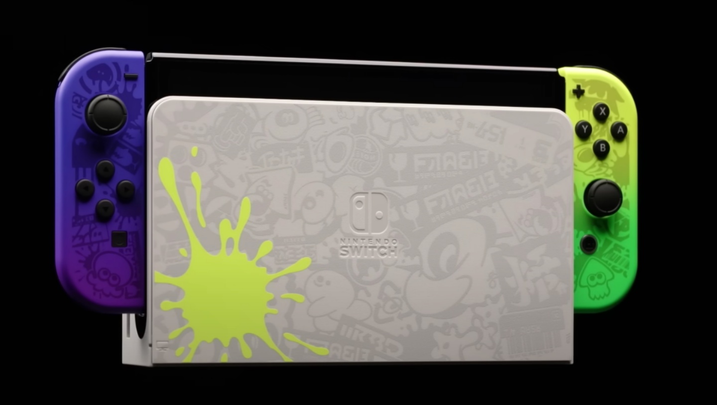 任天堂《漆彈大作戰 3》 Switch OLED 亮相！上面印有滿滿的遊戲元素，預計 8/26 開賣