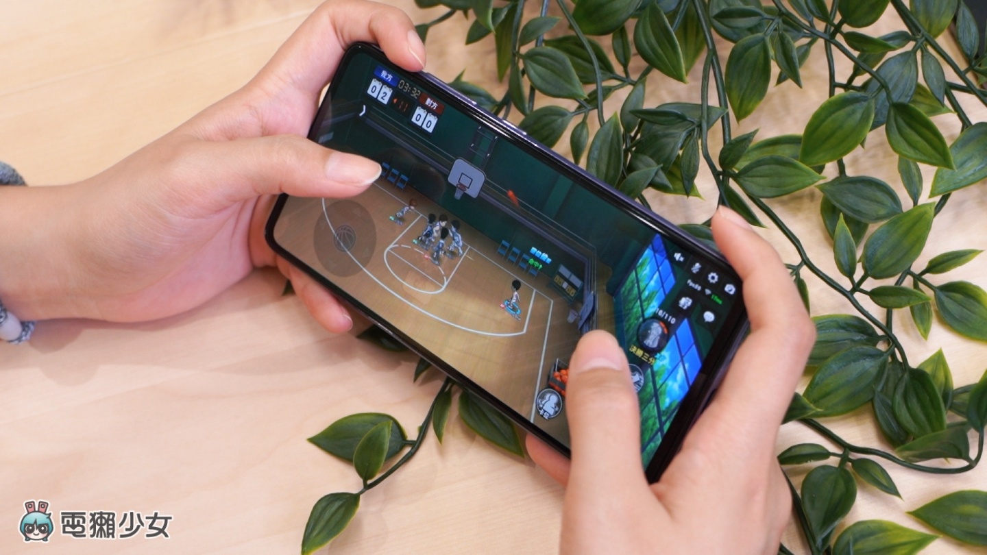 一萬五挑它！超值中階機 三星『 Galaxy A52 5G 』防水還有高螢幕更新率