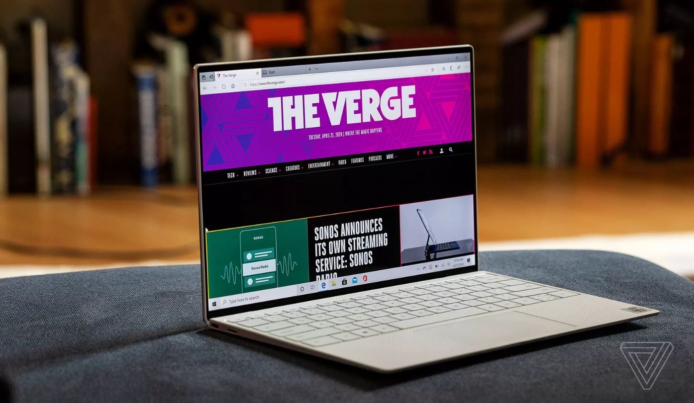 外媒 The Verge 評選 10 款 2020 年最佳筆電，蘋果、華碩、Dell 都上榜