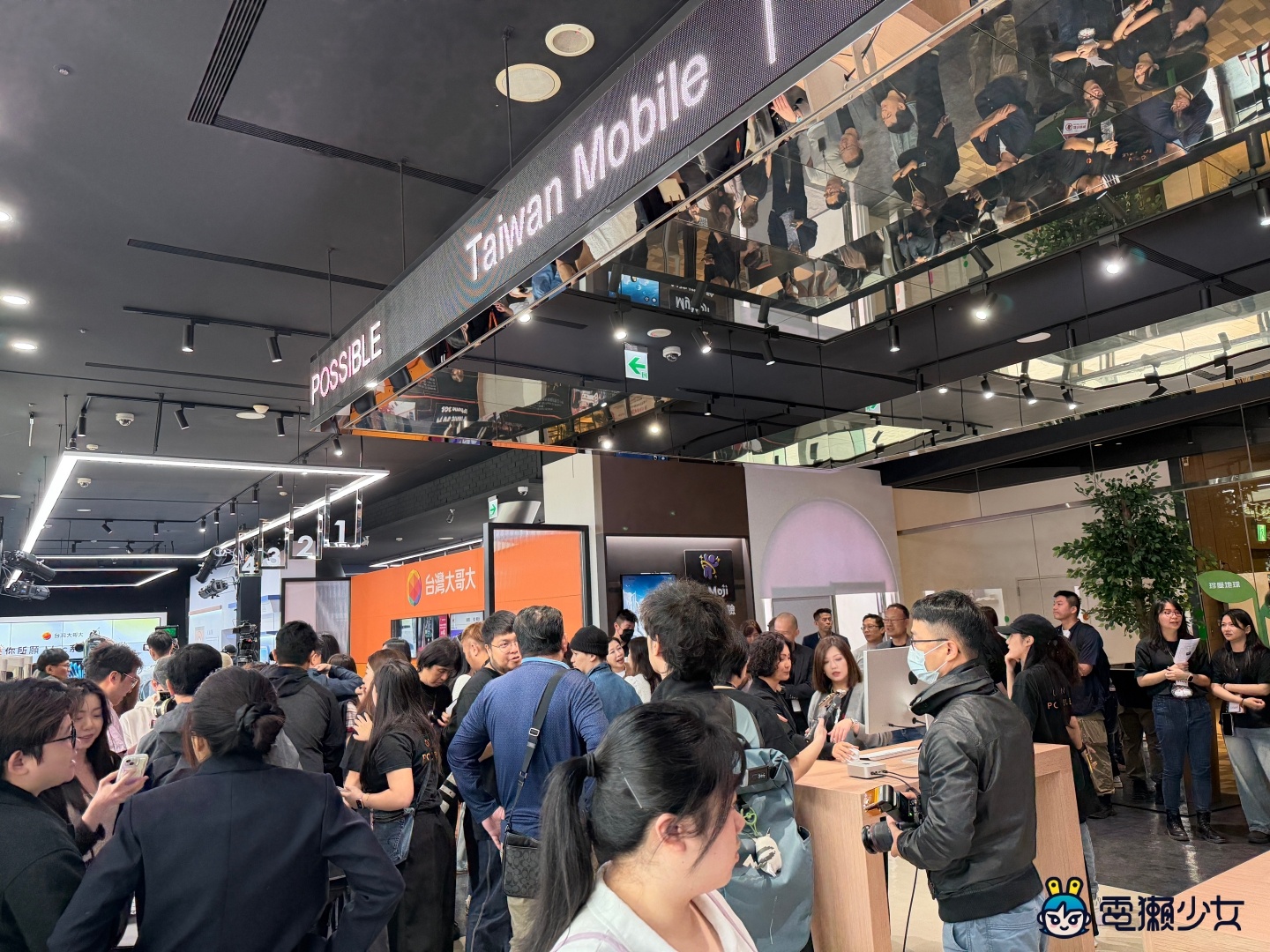 台灣大哥大正式開賣 Mac 全系列，果粉生態圈一站補齊！