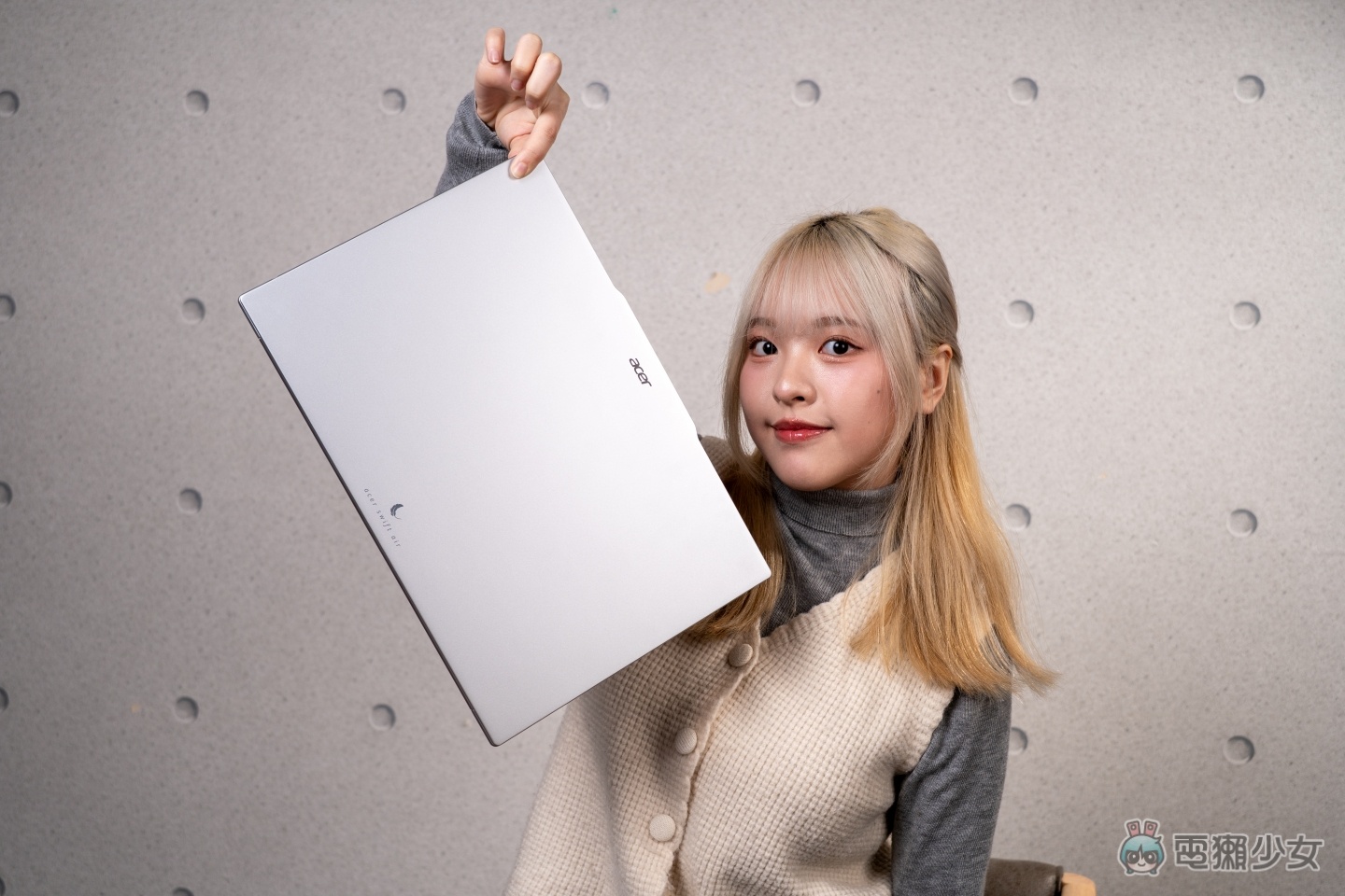 【評測】Acer Swift Air 16 上手體驗:打破物理限制?輕得像「模型機」的 16 吋筆電 【評測】Acer Swift Air 16 上手體驗:打破物理限制?輕得像「模型機」的 16 吋筆電
