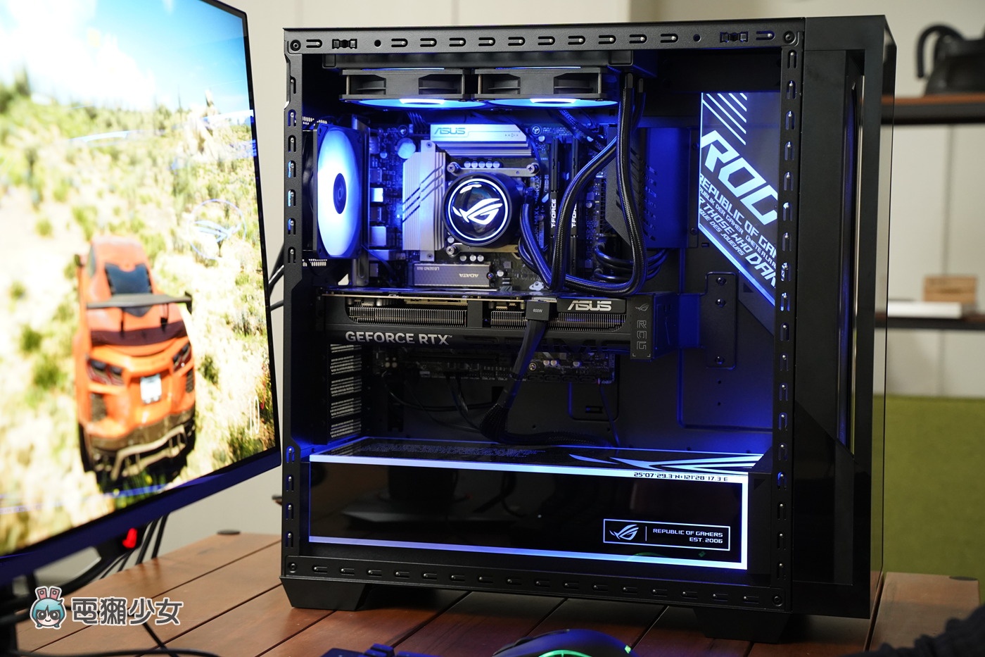 效能猛獸『ROG G700 電競桌機』不僅外型搶眼，效能更加突出！