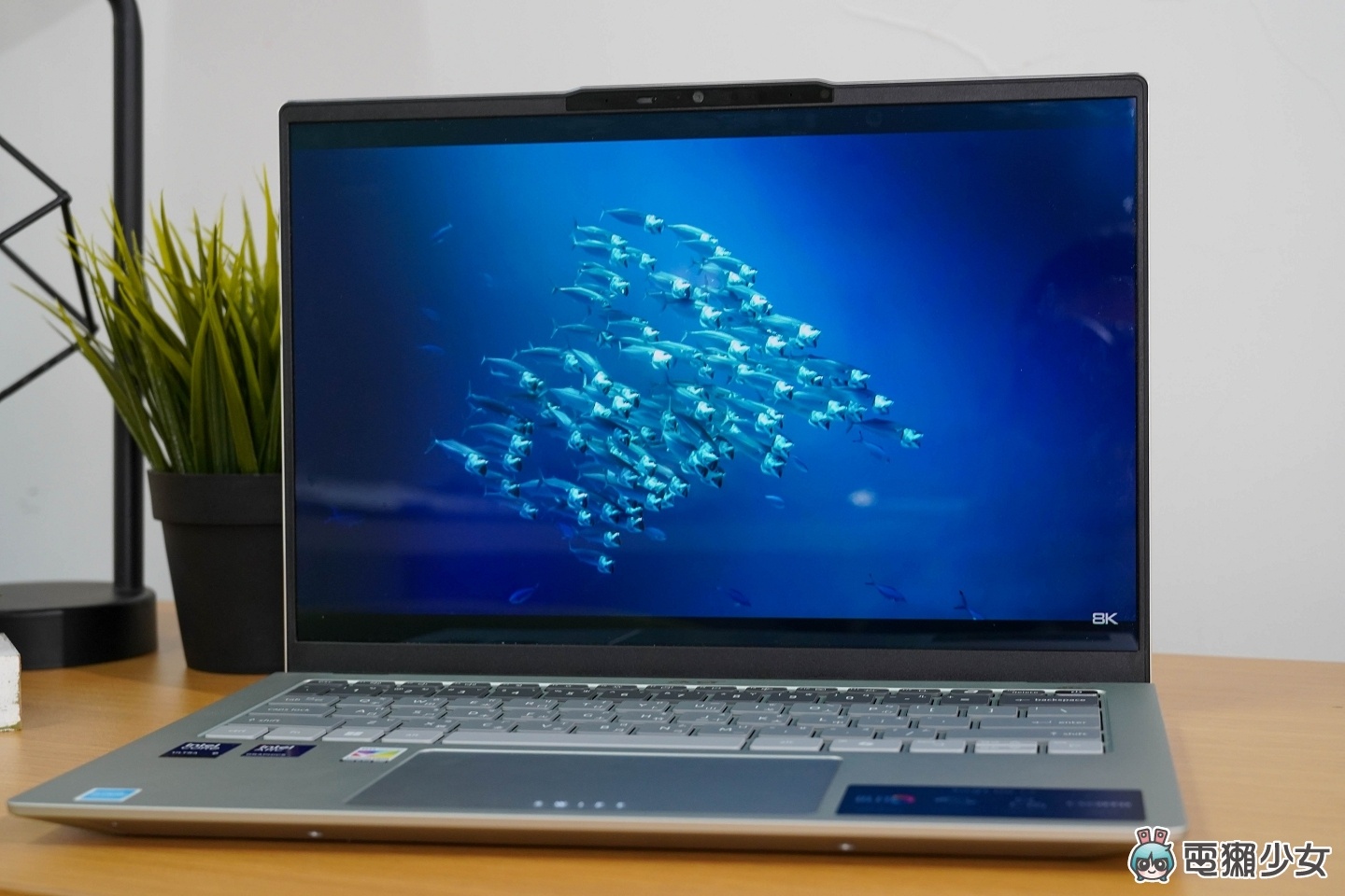【開箱】Acer Swift Go 14 開箱：輕巧、高效、AI 功能到位的全能筆電