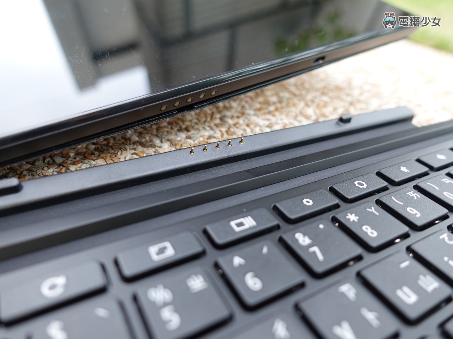 開箱｜ASUS Chromebook Detachable CM3 (CM3000) 小巧機身但有長續航，居家工作及娛樂良伴就是它！