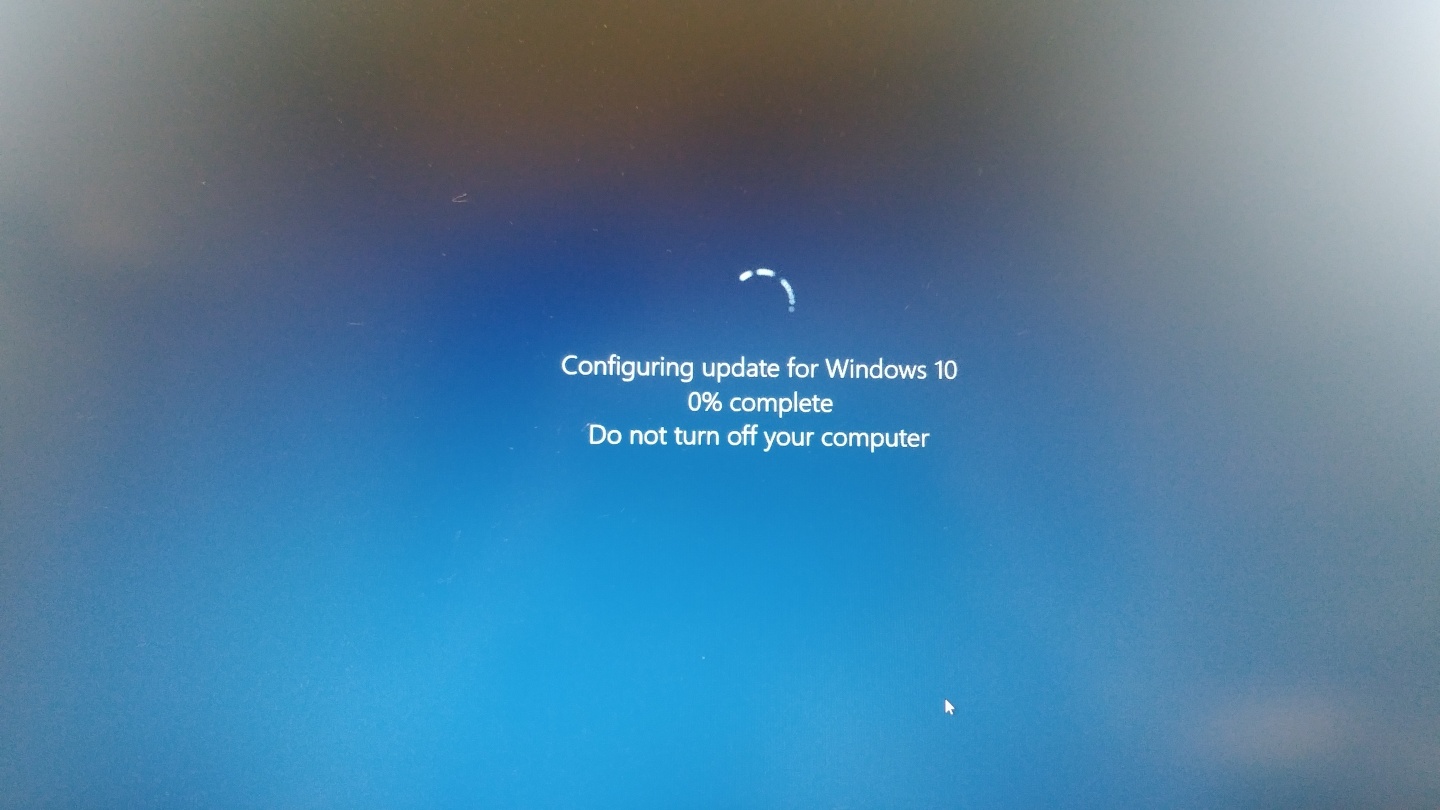 駭客用 AI 來找碴？微軟急喊 Windows 安全更新不能再拖啦