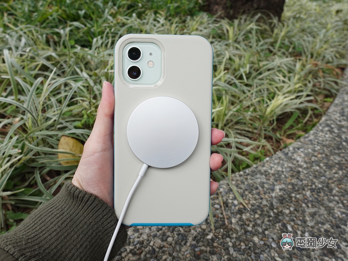 開箱｜OtterBox 推 iPhone 12 系列新品手機殼，全透明泡泡騷與 MagSafe 專用殼