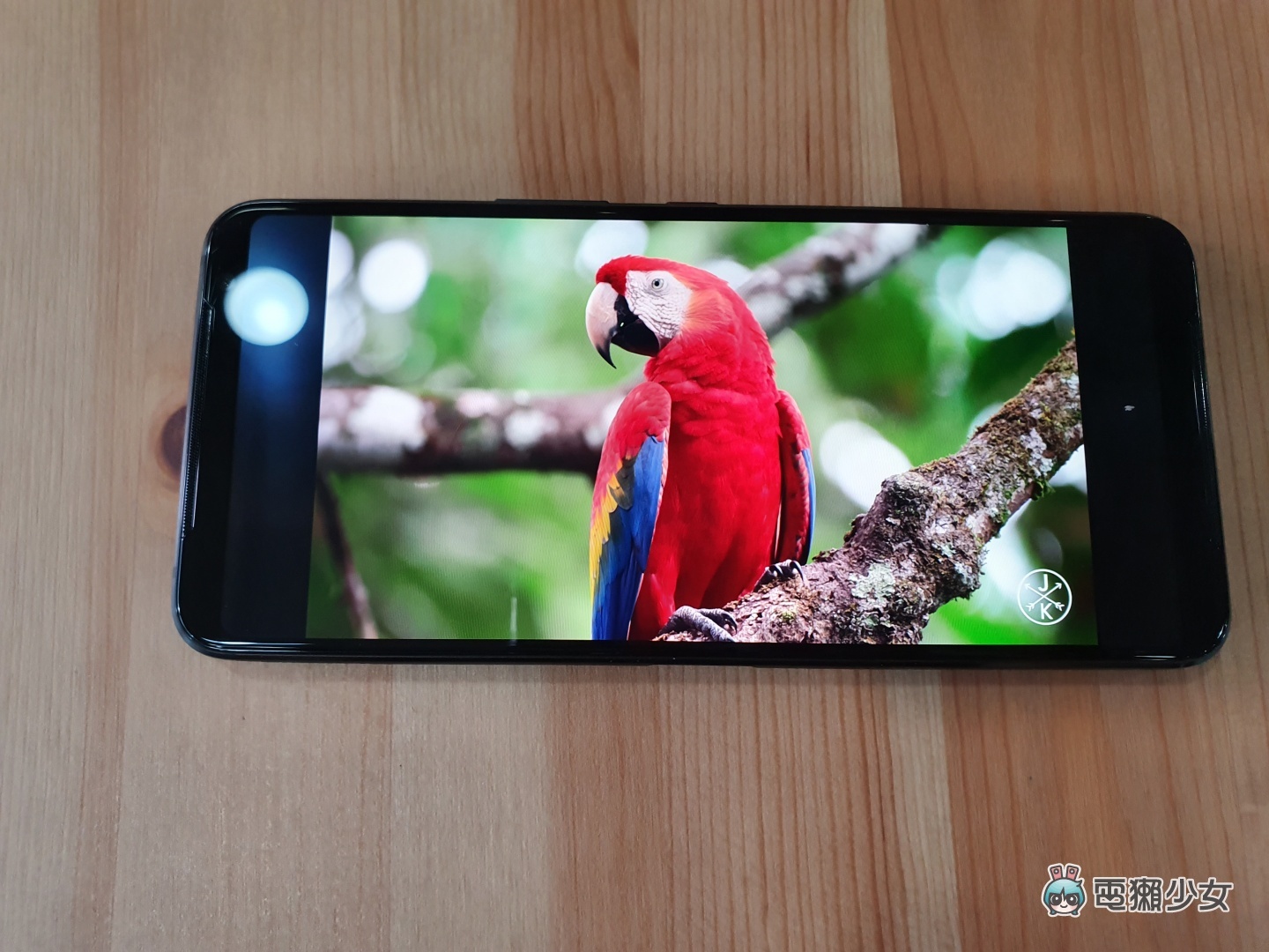 開箱｜ROG Phone 3 降臨！穩定高效不發燙不爆 ping，功能性與外貌兼備
