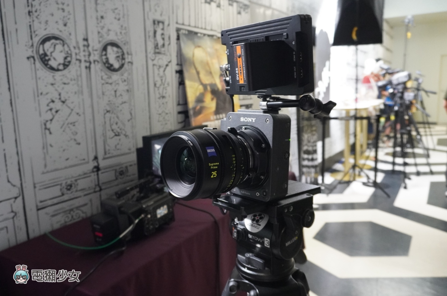出門｜Sony 全新數位電影攝影機 VENICE 2 登場！《捍衛戰士：獨行俠》、《王冠》、《灰影人》等作品都是用 VENICE 拍的！