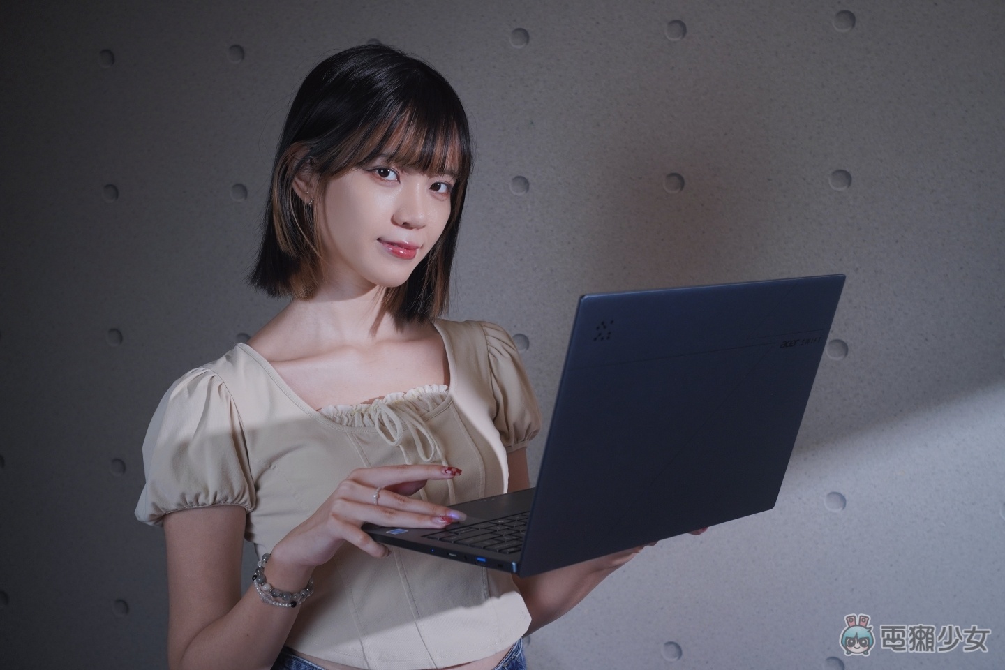 Swift Go 14 AI 開箱體驗：輕盈、效能、智慧兼具！