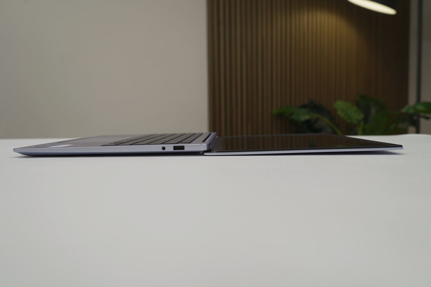 【評測】Dell 14S 開箱:好愛這個藍 【評測】Dell 14S 開箱:好愛這個藍