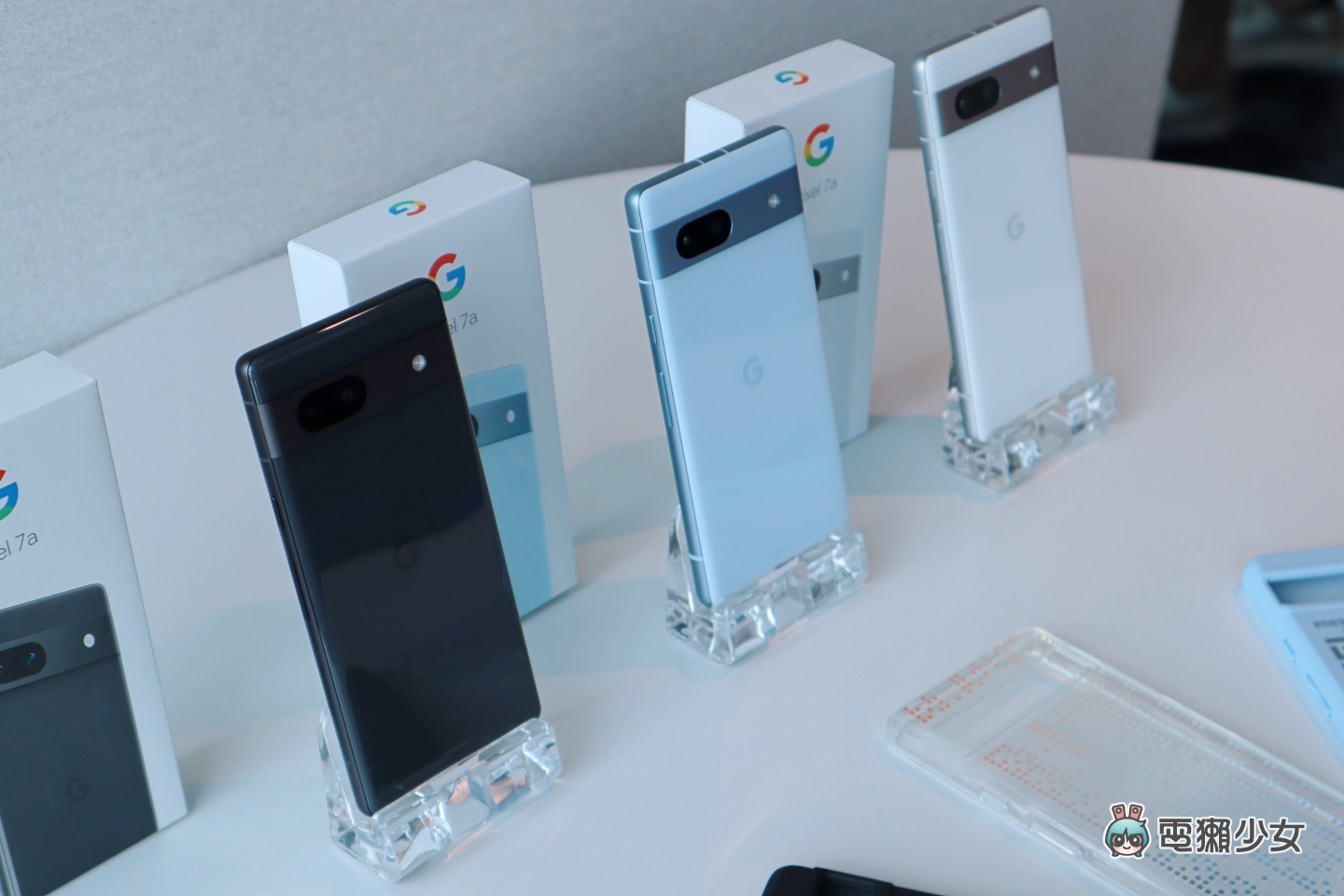 開箱｜Pixel 7a 強勢登場！號稱是 Google 史上最耐用的 A 系列手機？